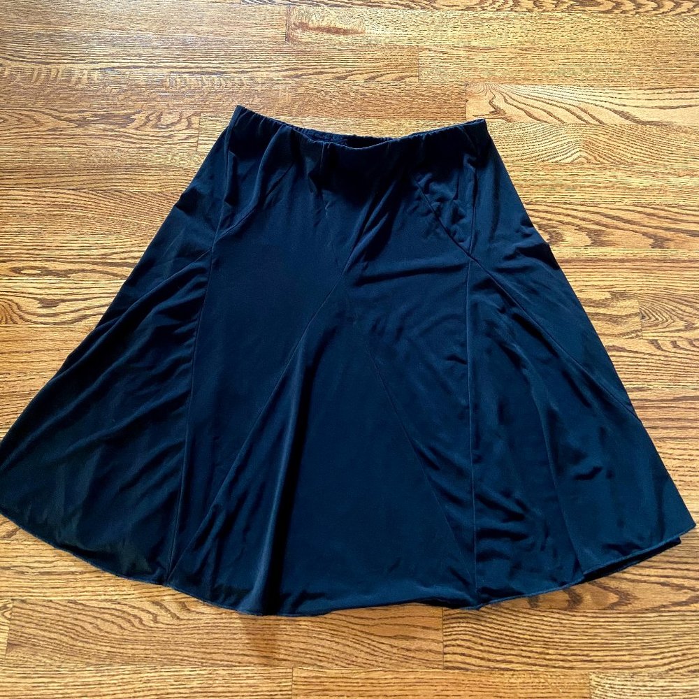 Simple Black Skirt (girls 16)